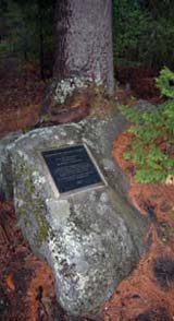 Plaque along Shore Path (photo by Ben Kimball for NH Natural Heritage Bureau)