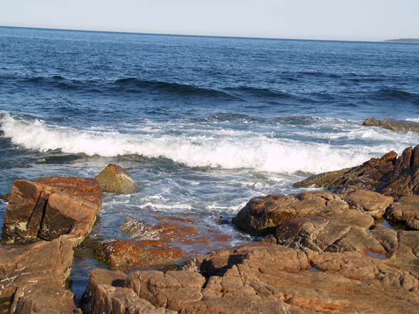 View of the ocean from the point (photo by Webmaster)