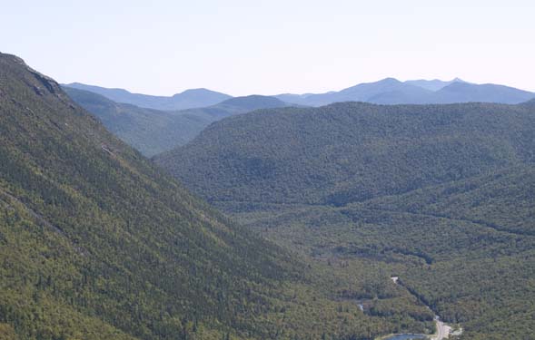 View of Crawford Notch and beyond from the cliffs of Mount Willard (photo by Webmaster)
