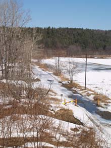 Spring photo of the snowmobile trail along Ammonoosuc River (photo by Webmaster)
